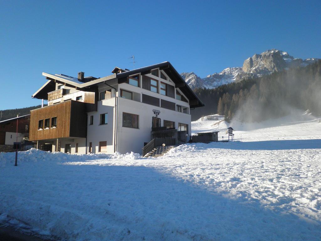 Hotel D'La Varda Di Topran D'Agata Paolo &C Sas Padola Luaran gambar
