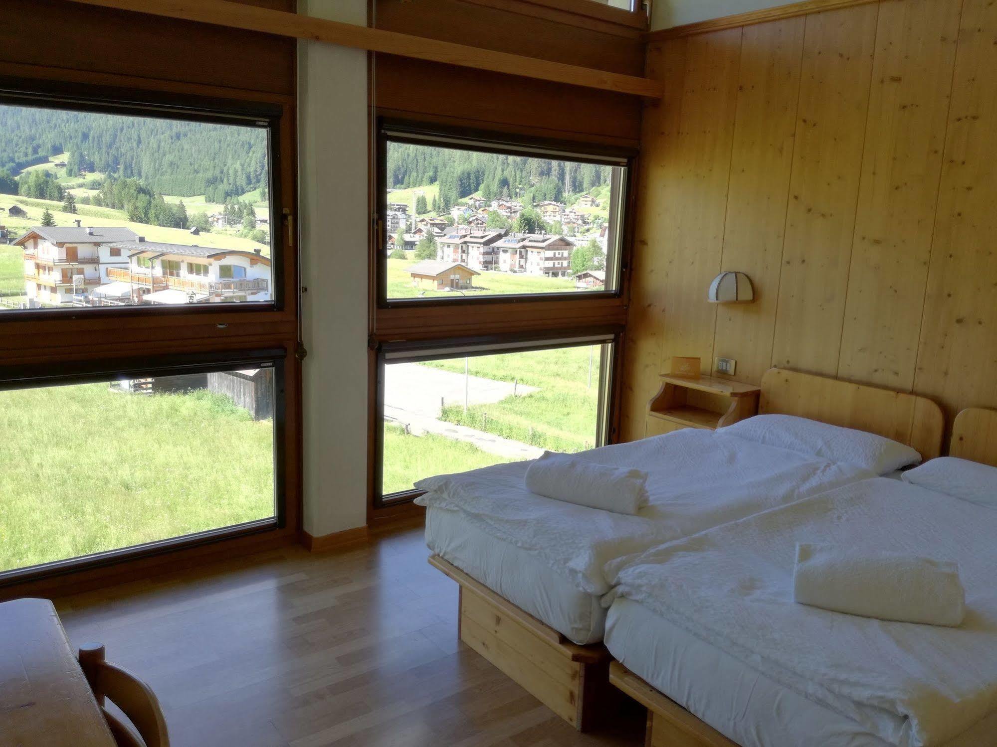 Hotel D'La Varda Di Topran D'Agata Paolo &C Sas Padola Luaran gambar