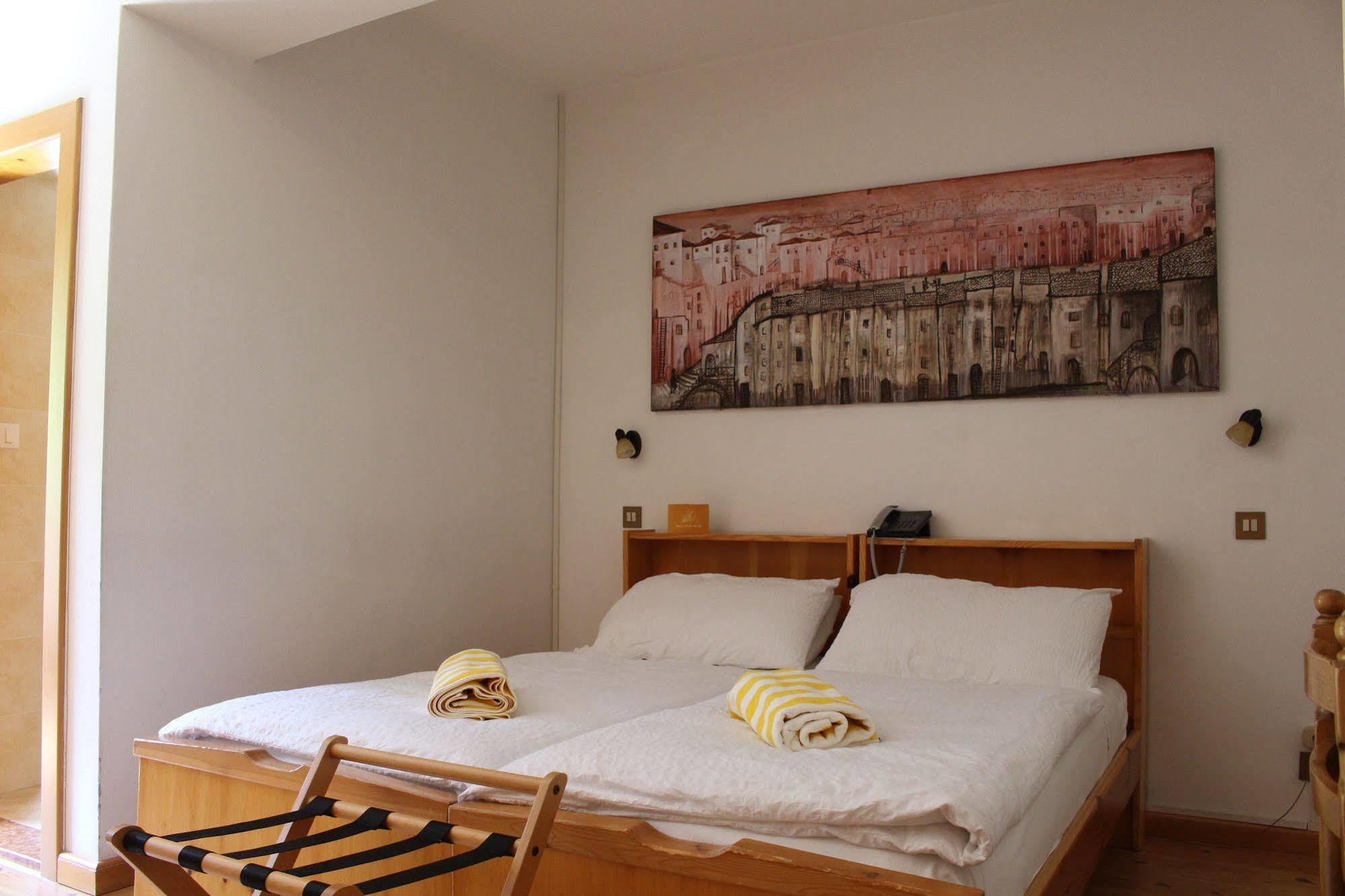 Hotel D'La Varda Di Topran D'Agata Paolo &C Sas Padola Luaran gambar