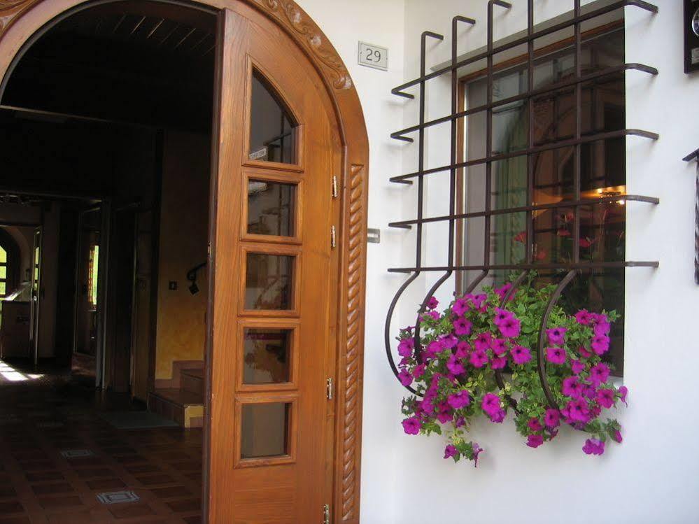 Hotel D'La Varda Di Topran D'Agata Paolo &C Sas Padola Luaran gambar